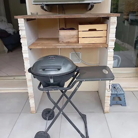 Lumineux Avec Terrasse De 50m2 * أنتيب